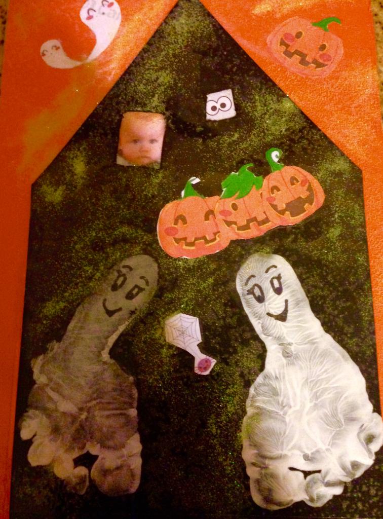 les petits fantômes d'Halloween de Noé